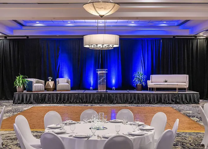 Doubletree By Hilton Hotel Newark Airport